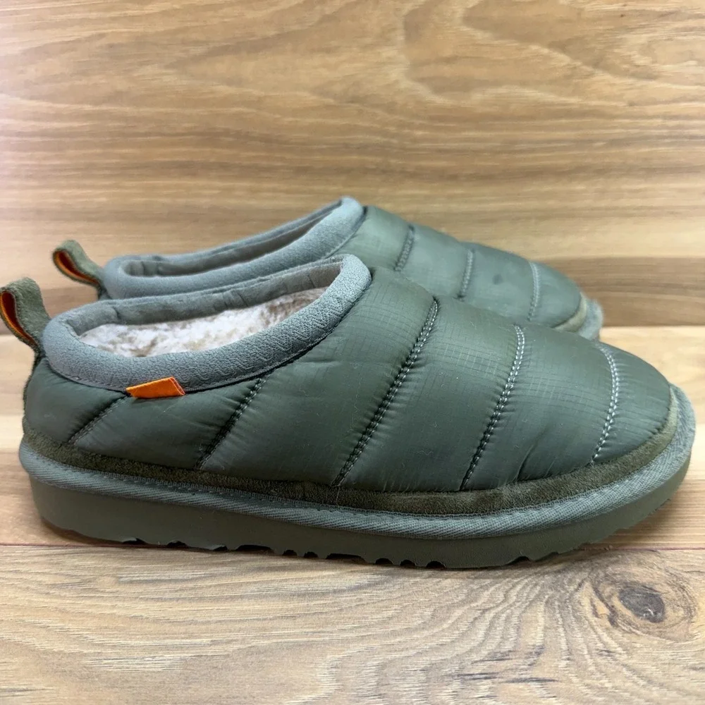 UGG Tasman Quilted Nylon Puffer Slippers Youth Size 6 Big Kids Boys Green